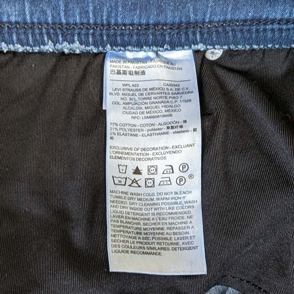 Levi's Pull On Skinny Jeans Size 33/28 - Picture 9 of 11